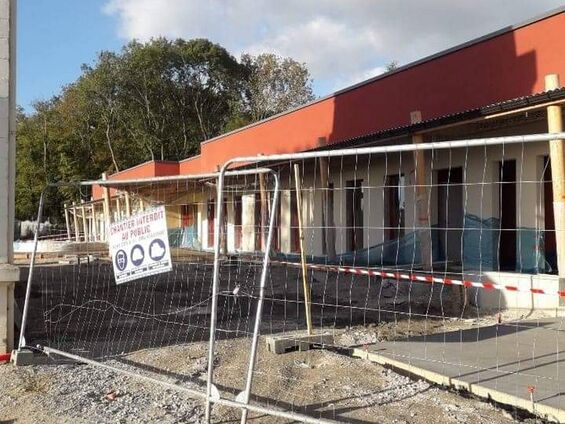 travaux de construction du pôle scolaire 6 Octobre 2022