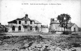 La Mairie l'Ecole et l'Eglise