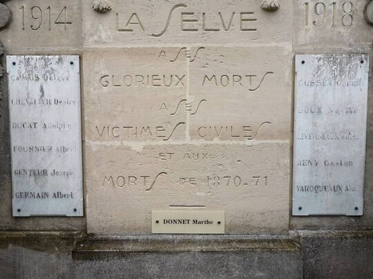 Victime civile monument aux morts 